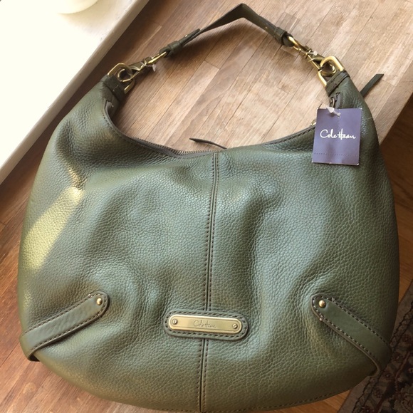 NWT - Small Cole Haan Zip Bucket purse - Picture 1 of 7